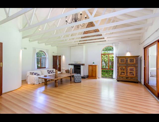 3 BEDROOM HOUSE RENTED IN CONSTANTIA